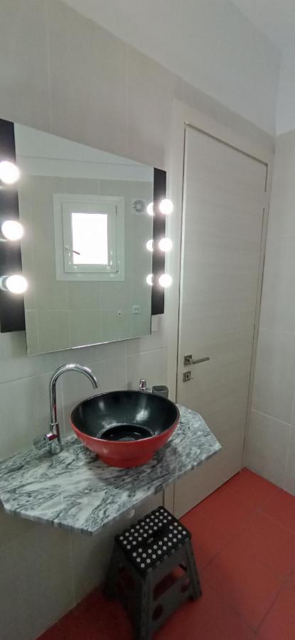 Gallery House In Drama Bagian luar foto